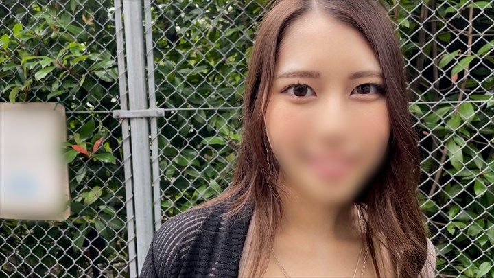 【性感被虐婊子】新宿女子酒吧大姊25歳覺醒肉便器化 FC2-PPV-4204391